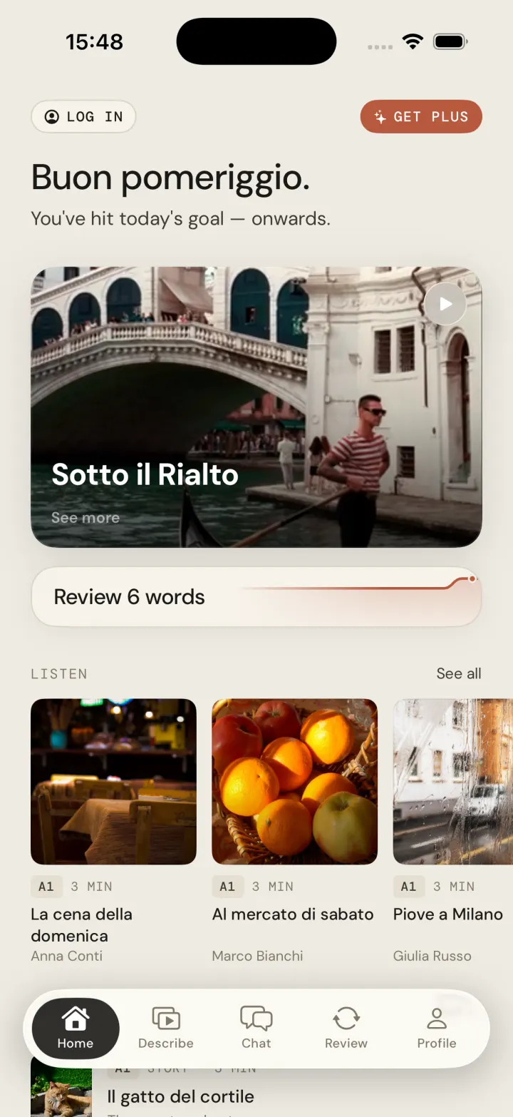 Verso home screen showing a Buon pomeriggio greeting, a Sotto il Rialto featured scene, a review reminder, and a Listen row of short Italian lessons